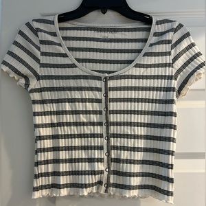 American Eagle Baby Tee